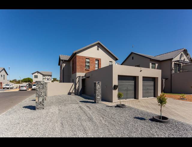 3 BEDROOM HOUSE FOR SALE IN BONNIE BRAE